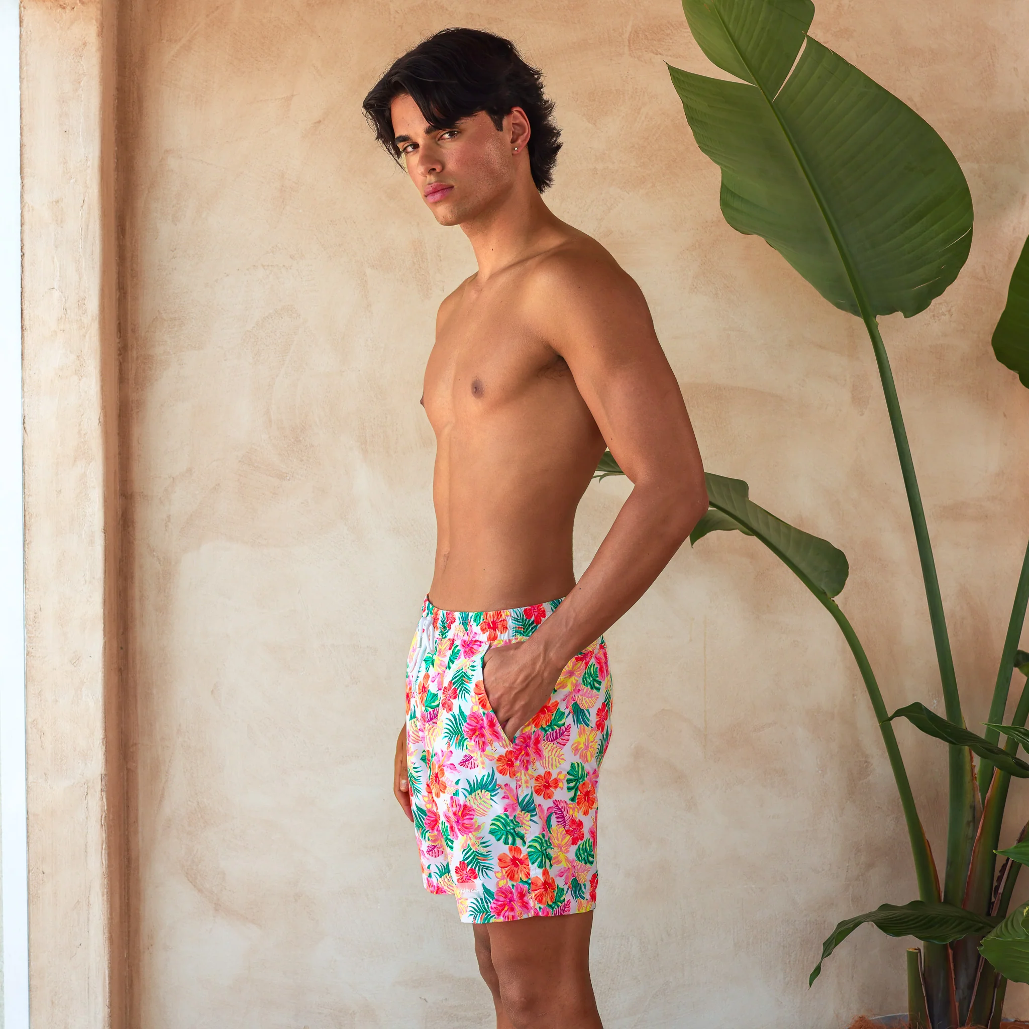 1807-men-s-swim-trunks-island-escape-4.webp Men's Swim Trunks - Island Escape