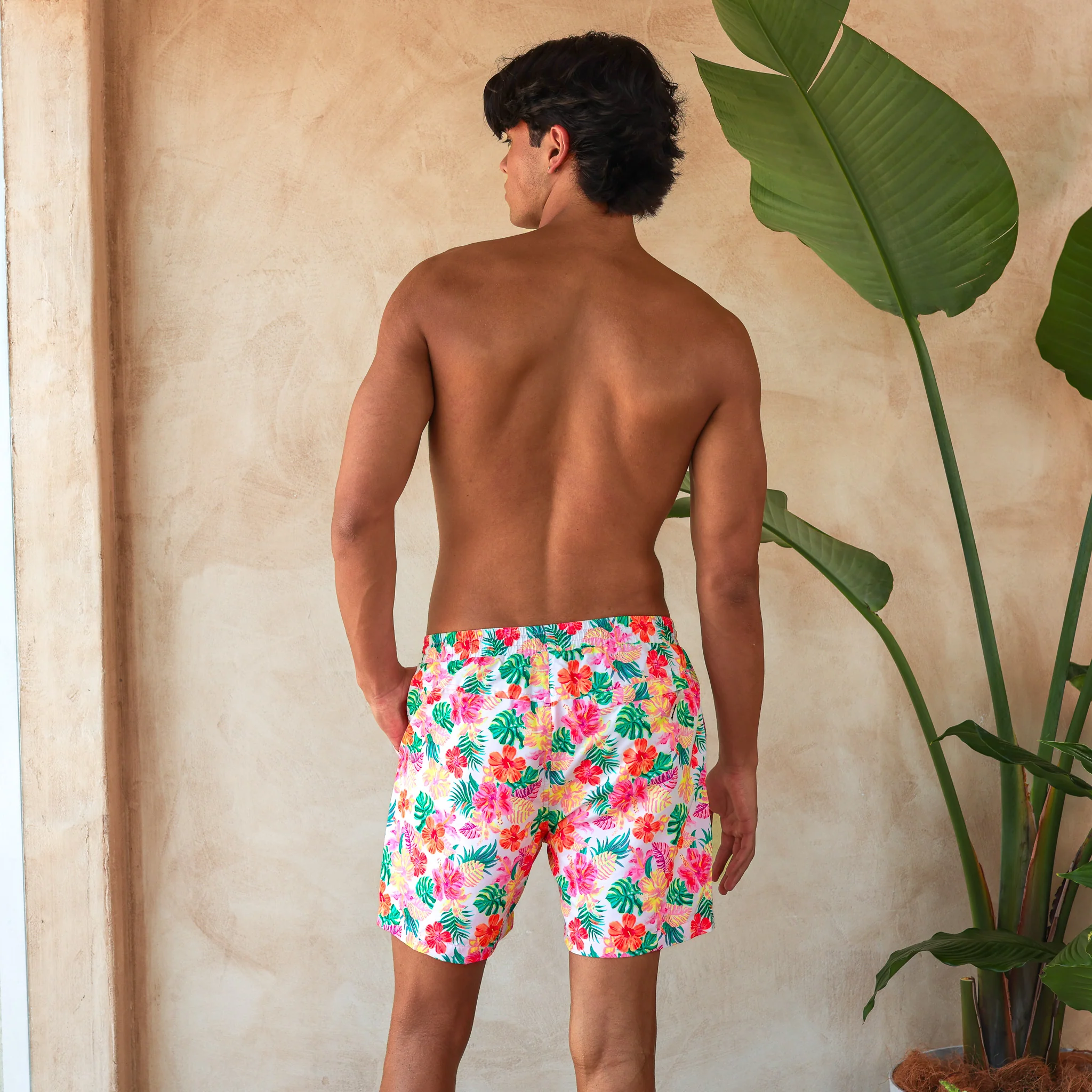 1807-men-s-swim-trunks-island-escape-5.webp Men's Swim Trunks - Island Escape