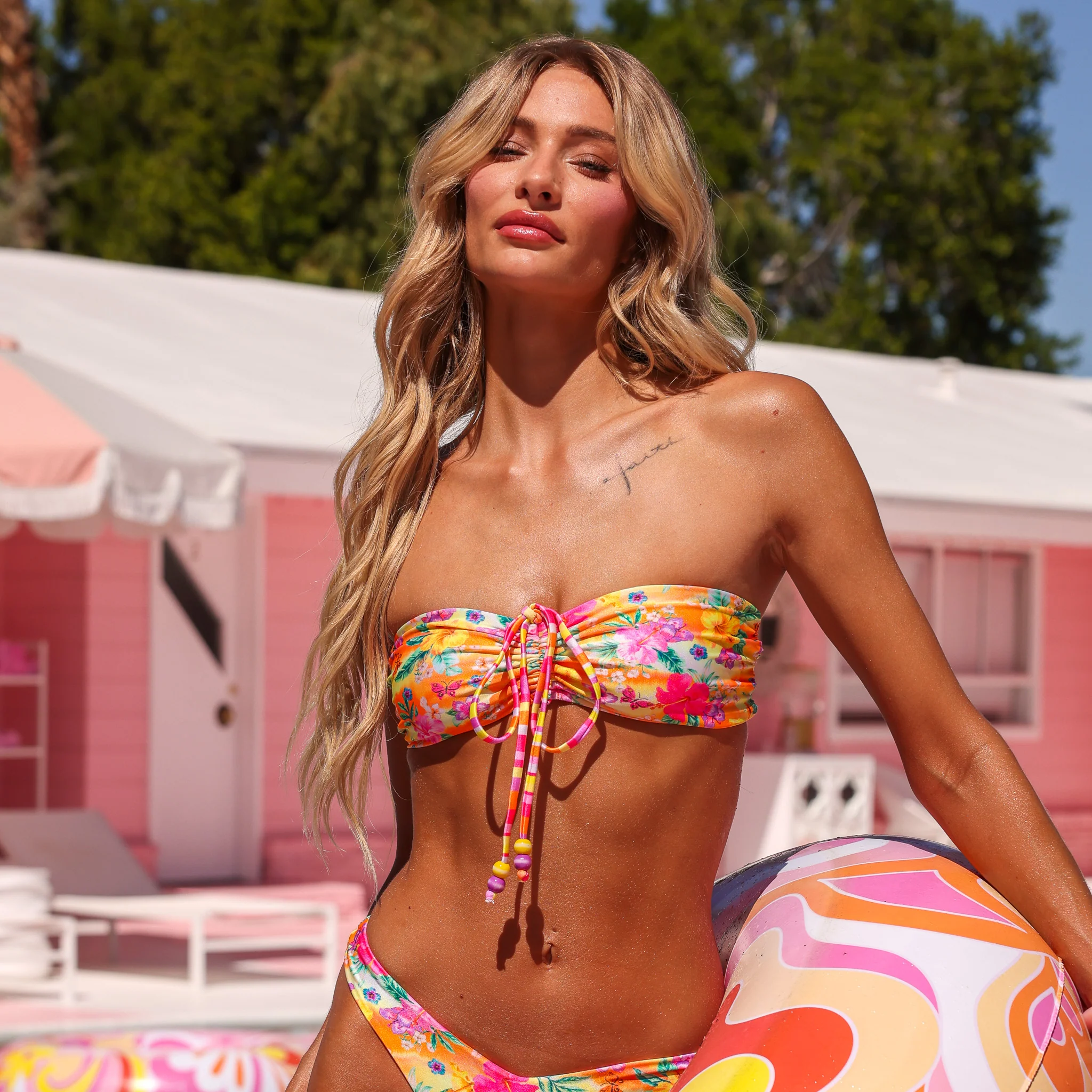 2824-ruched-tie-bandeau-bikini-top-peachy-pocket-2.webp Ruched Tie Bandeau Bikini Top - Peachy Pocket