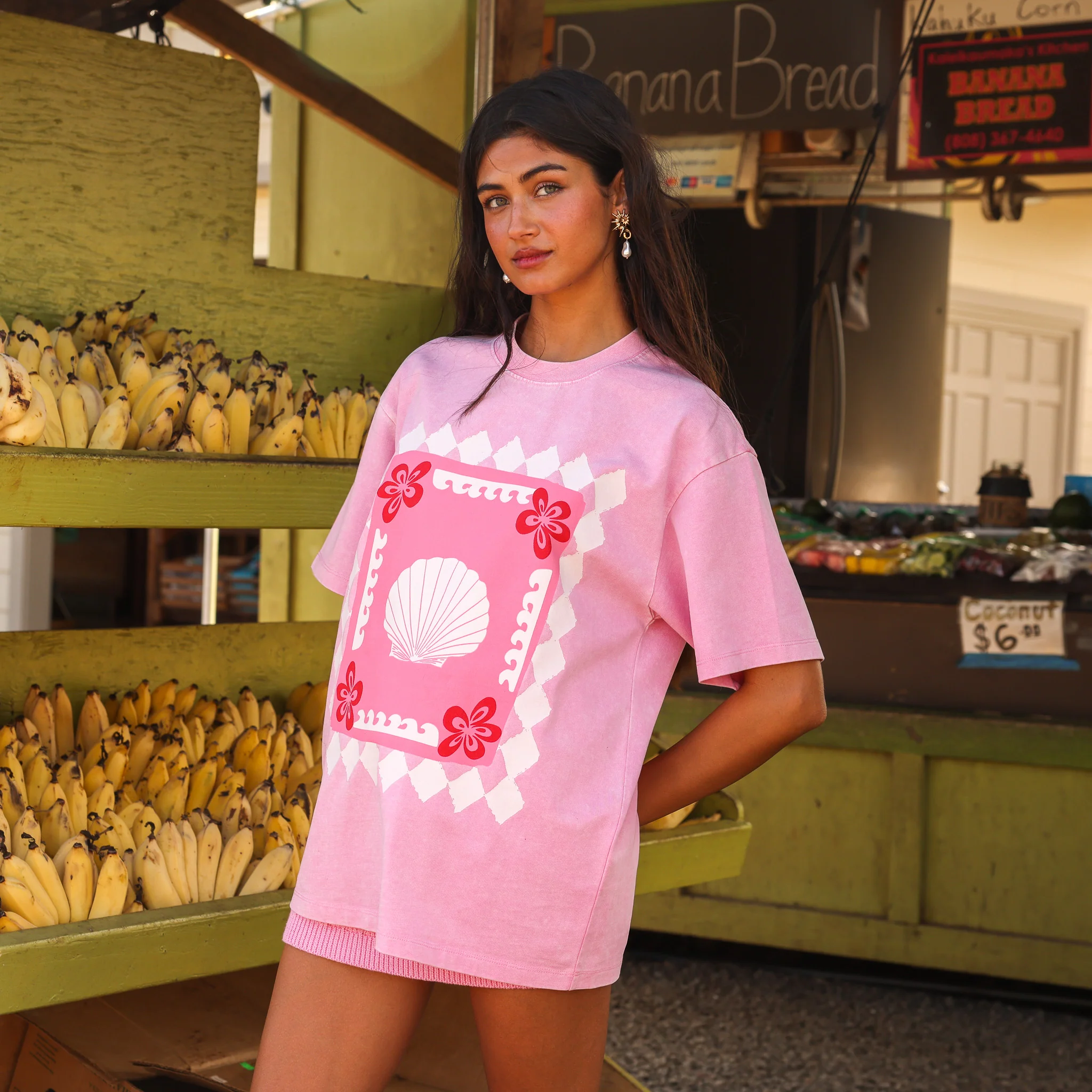 3853-boyfriend-tee-shell-beach-6.webp Boyfriend Tee - Shell Beach