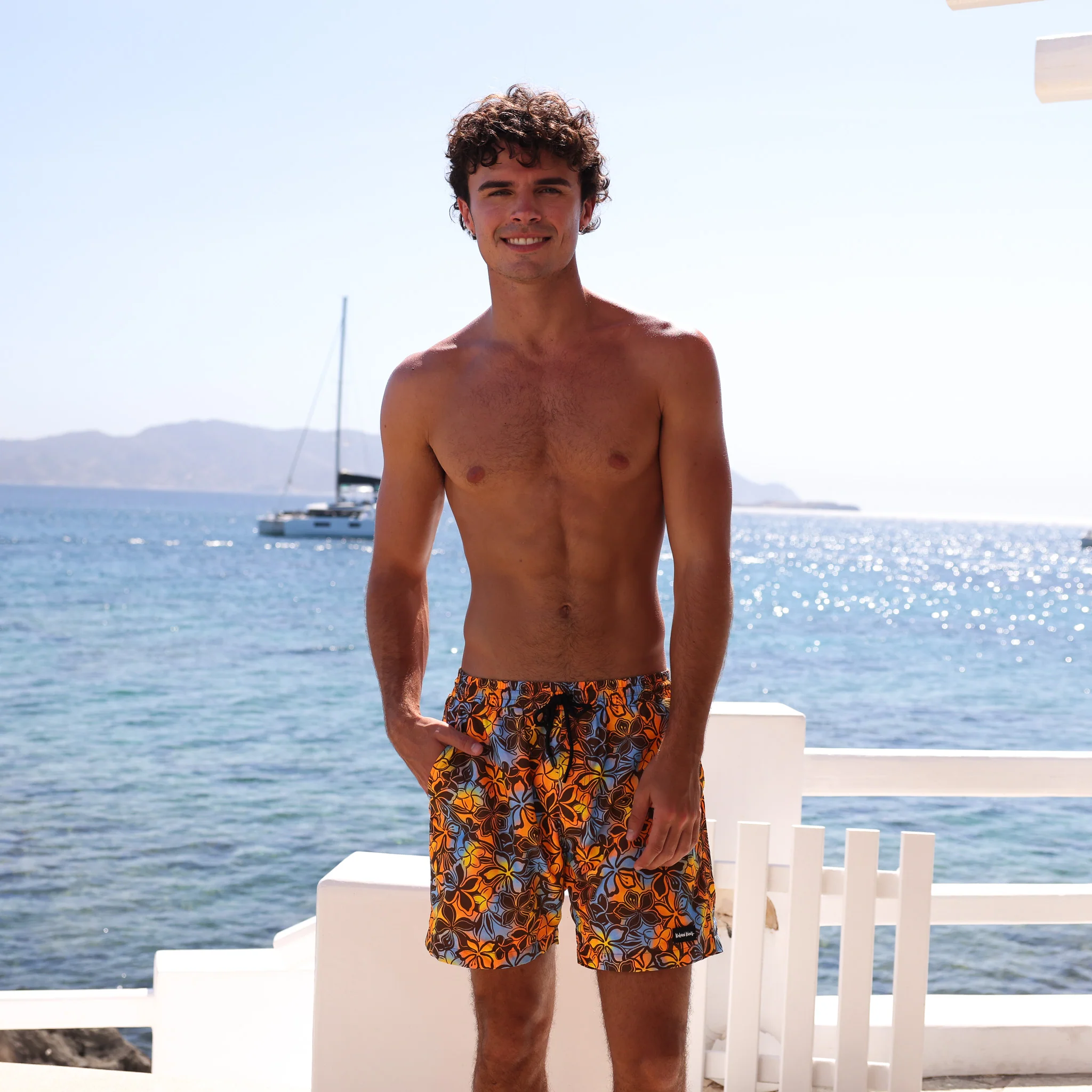 Men's Swim Trunks - Frangipani Fizz