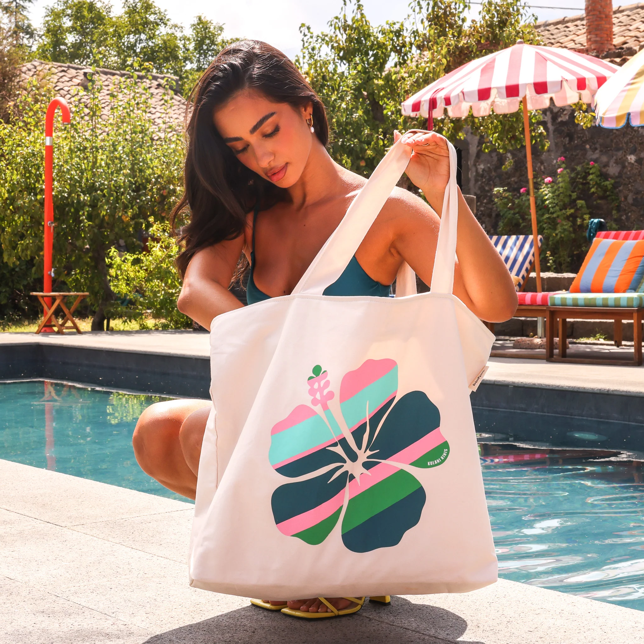 5867-large-beach-tote-vacay-spritz-2.webp Large Beach Tote - Vacay Spritz