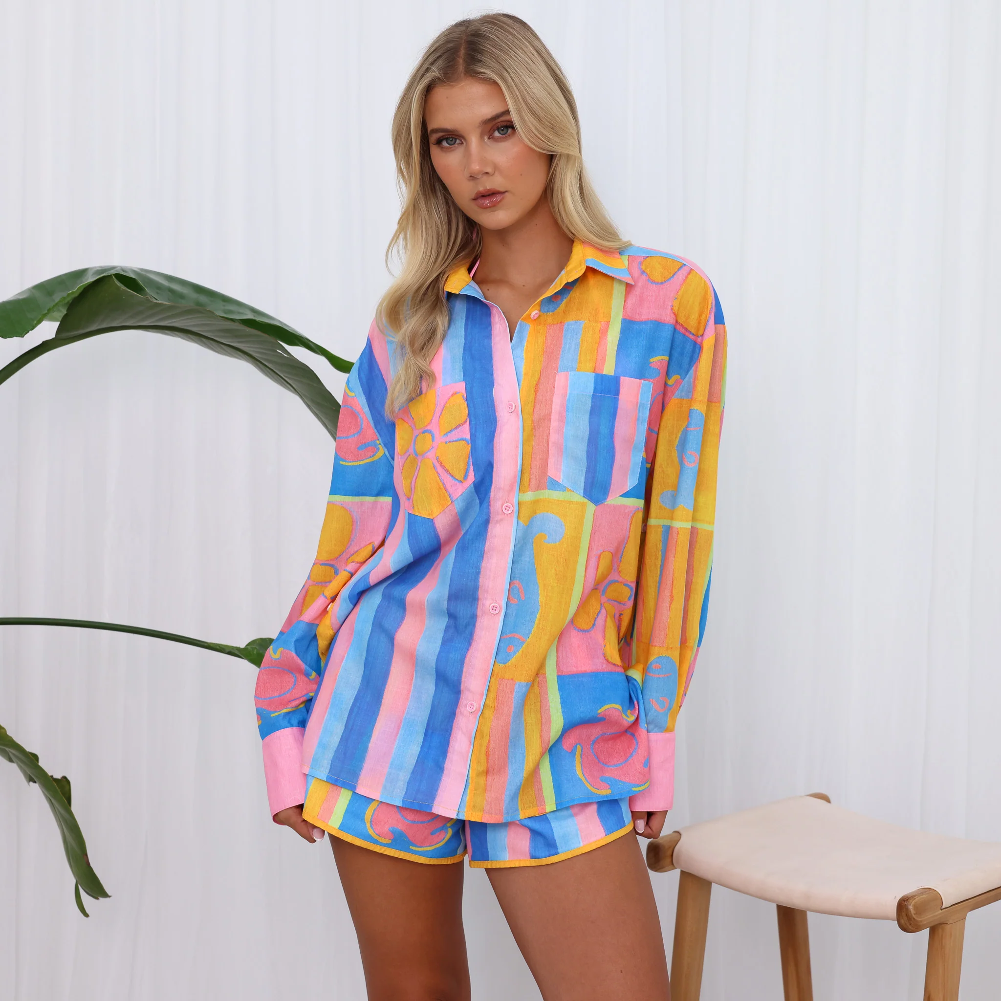 5910-long-sleeve-beach-shirt-seaside-stripe-3.webp Long Sleeve Beach Shirt - Seaside Stripe
