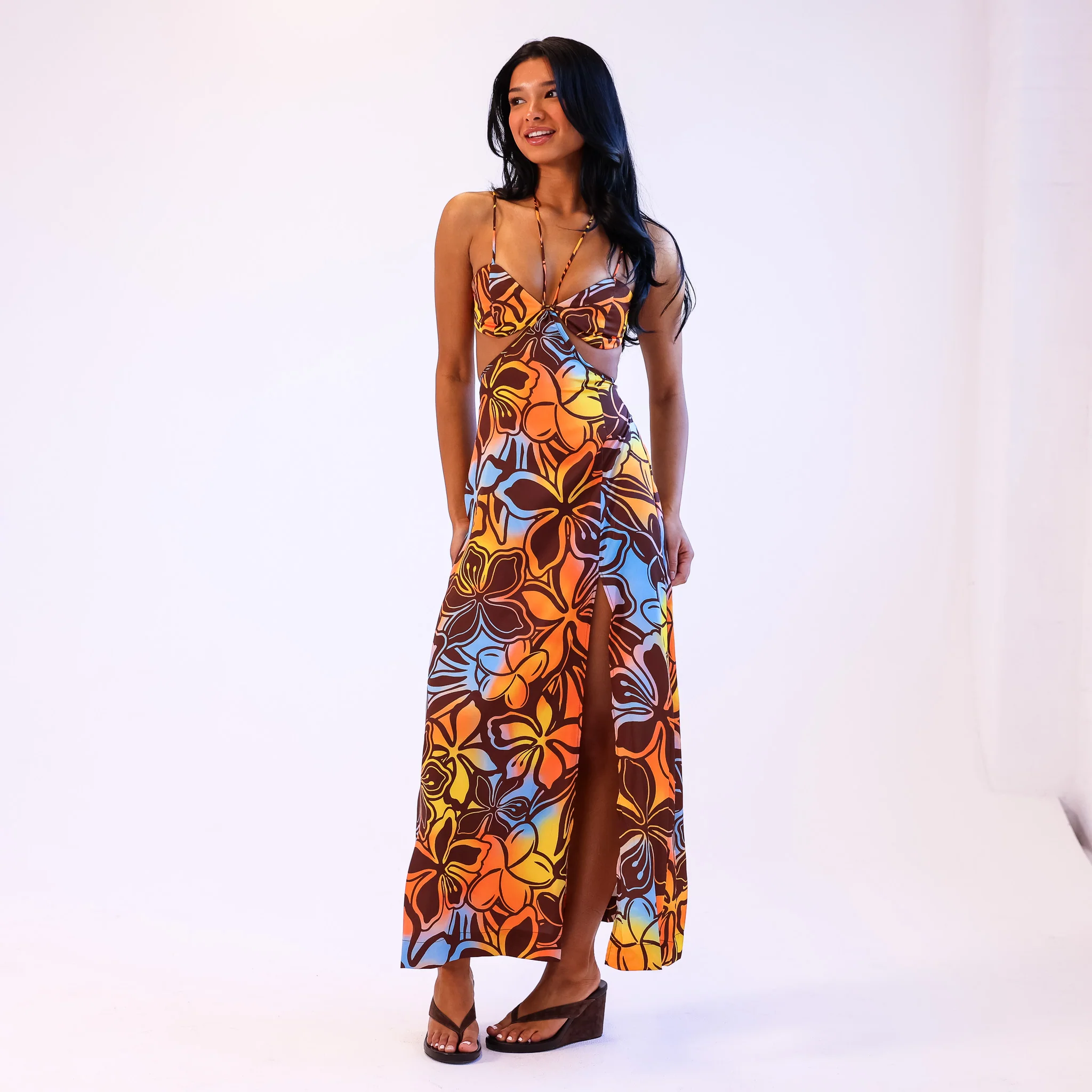 6090-strappy-cut-out-maxi-dress-frangipani-fizz-3.webp Strappy Cut Out Maxi Dress - Frangipani Fizz