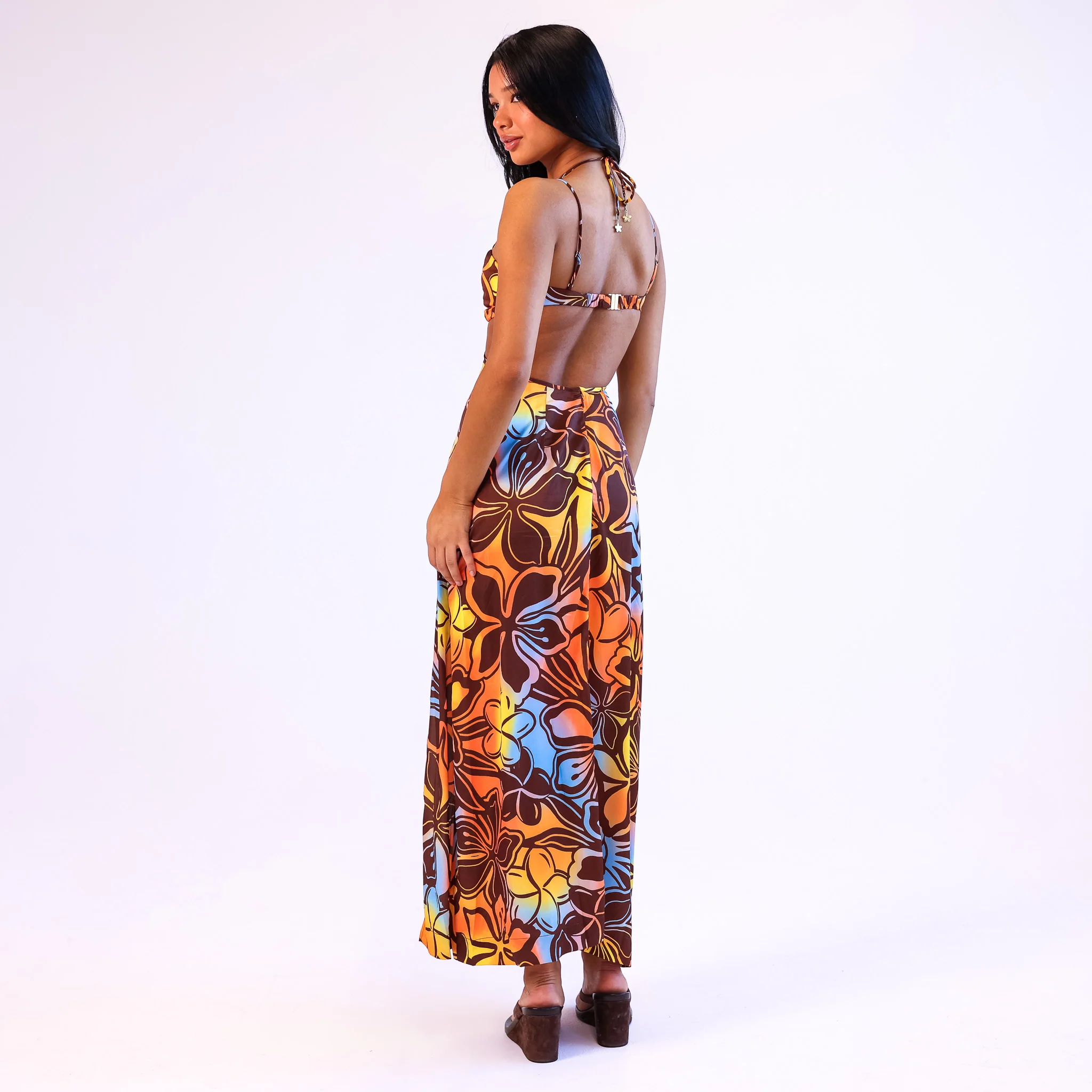 6090-strappy-cut-out-maxi-dress-frangipani-fizz-7.webp Strappy Cut Out Maxi Dress - Frangipani Fizz